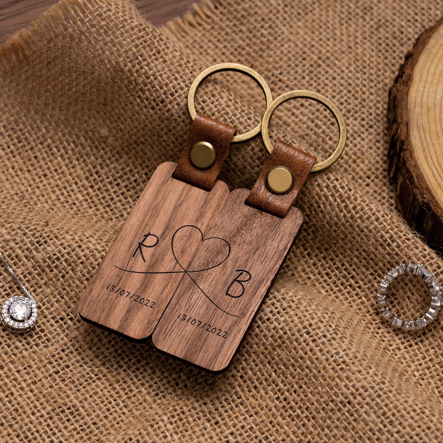 Personalised Wood Couple Keychain, Engraved Keyrings for Couple, Gift For Boyfriend / Husband, 5TH Anniversary Gift, Housewarming Party Gift