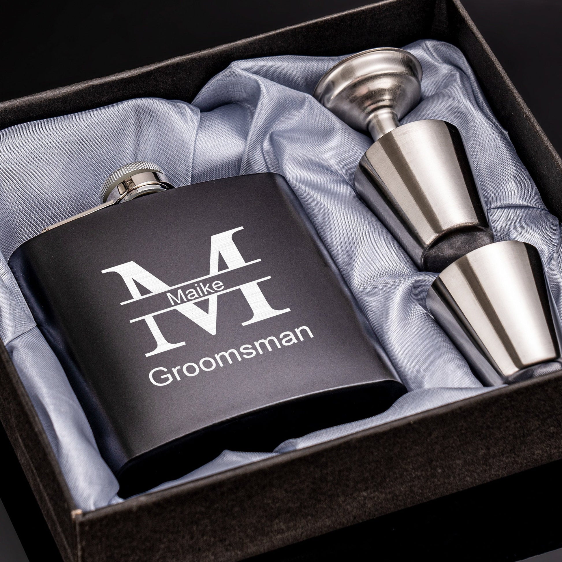 Personalized Groomsmen Flasks, Groomsman Gift, Flask for Groomsmen, Custom Flask, Black Hip Flask, Groomsmen Gifts, Gifts for Wedding Party