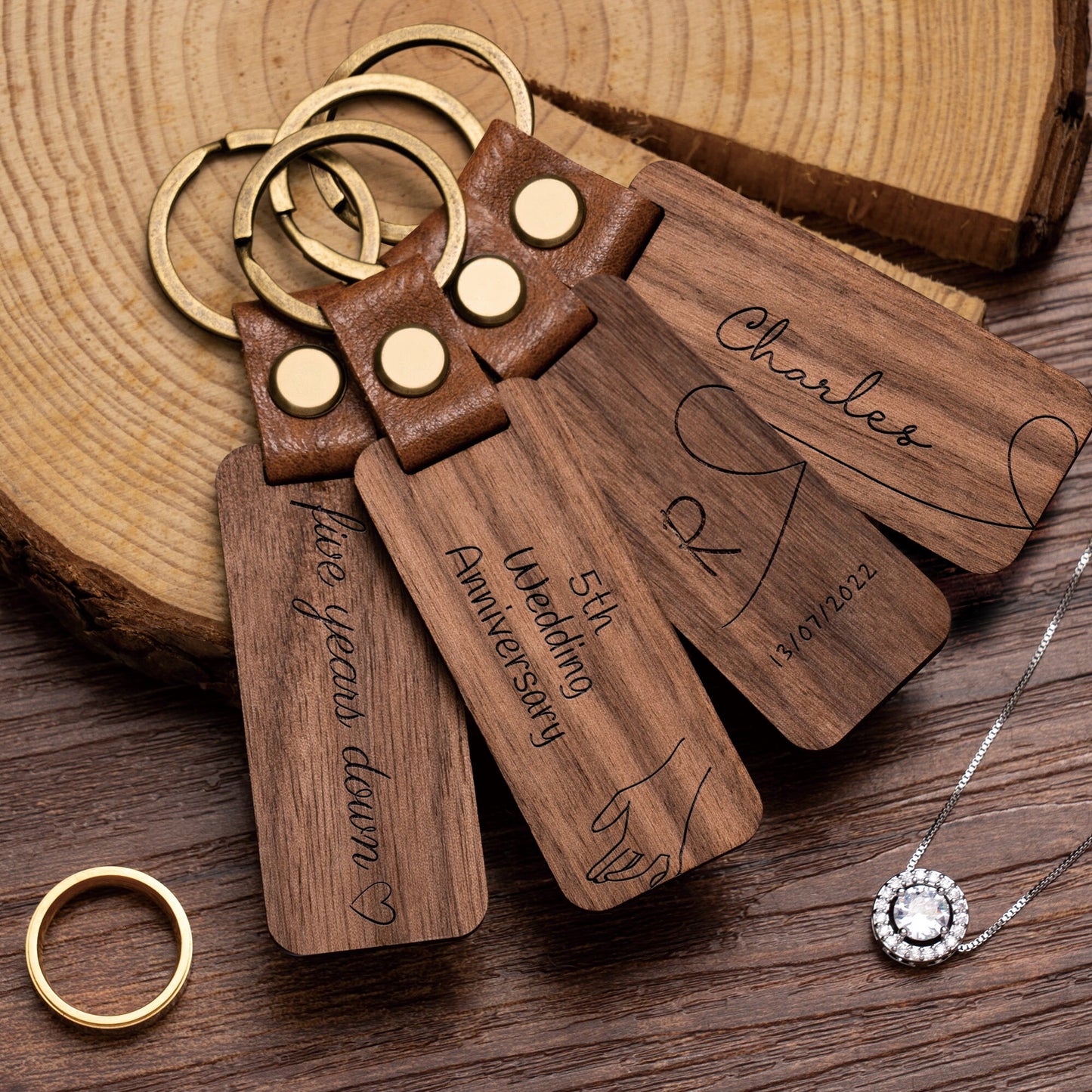 Personalised Wood Couple Keychain, Engraved Keyrings for Couple, Gift For Boyfriend / Husband, 5TH Anniversary Gift, Housewarming Party Gift