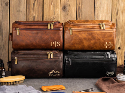 Personalized Men's Leather Toiletry Bag, Groomsmen Gifts, Dopp Kit Men's Leather Accessory, Anniversary Gift for Him, Christmas Gift for Men