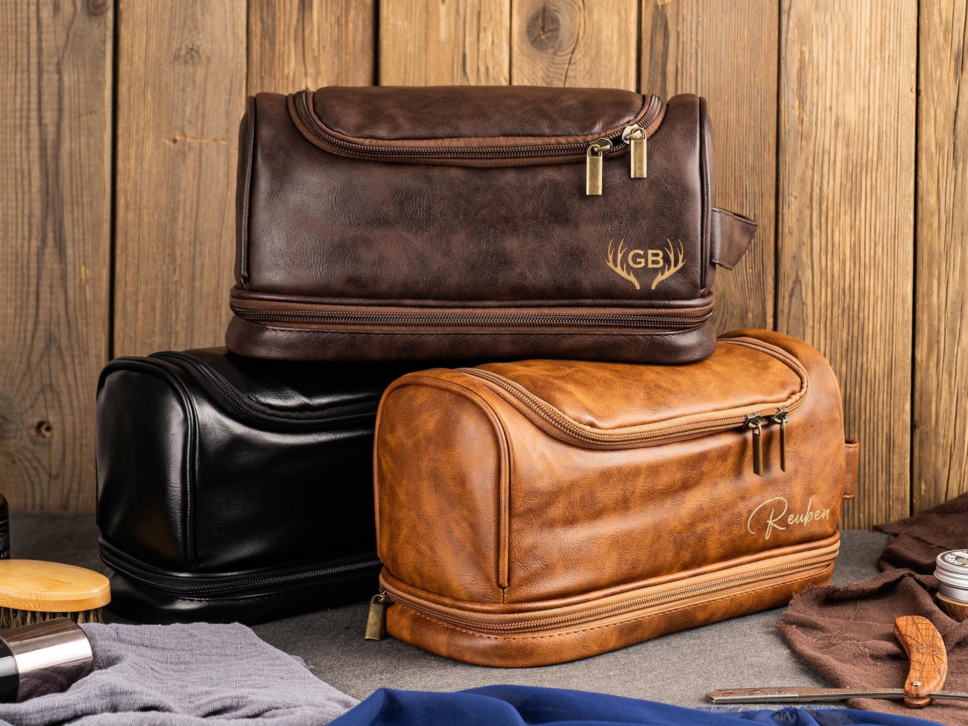 Personalized Men's Leather Toiletry Bag, Groomsmen Gifts, Groomsman Dopp Kit Gift, Anniversary Gift for Him, Unique Christmas Gift for Men